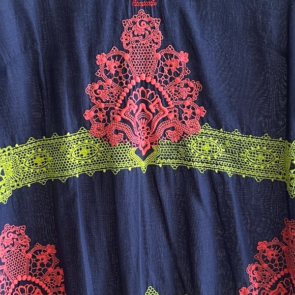 Rose and Rose Embroidered Boho Tunic Dress Size Small - Picture 3 of 6